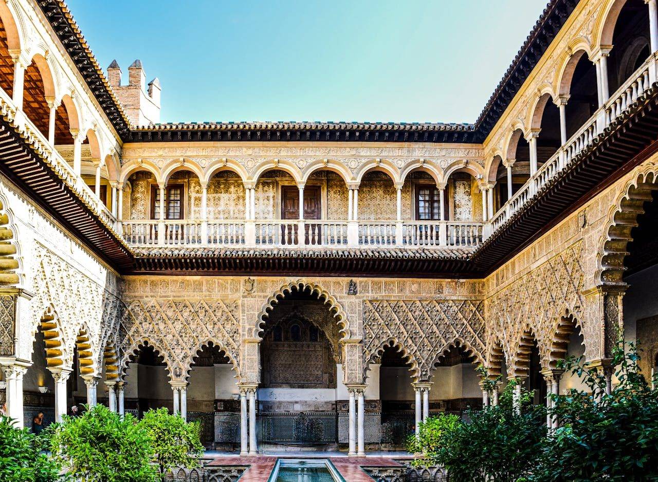 El patio principal mudéjar de Casa de Pilatos, Sevilla